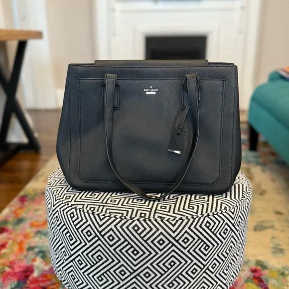 Kate Spade New York Cameron Street Zooey Tote in black saffiano leather - Picture 2 of 10